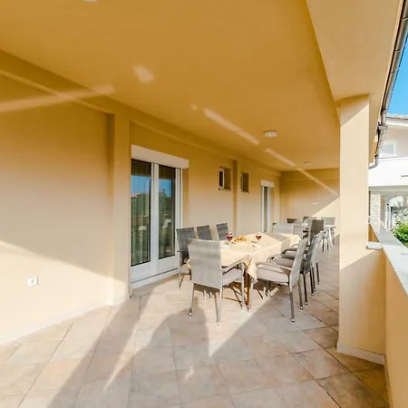 Lucic Appartement Privlaka (Zadar)
